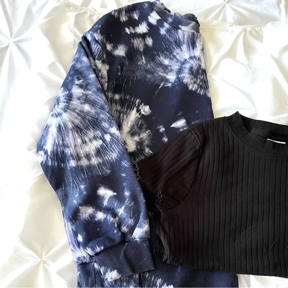 Girls Shirts Bundle of 3, Size Large 10-12, Cat & Jack and Art Class, Excellent! - Picture 2 of 14